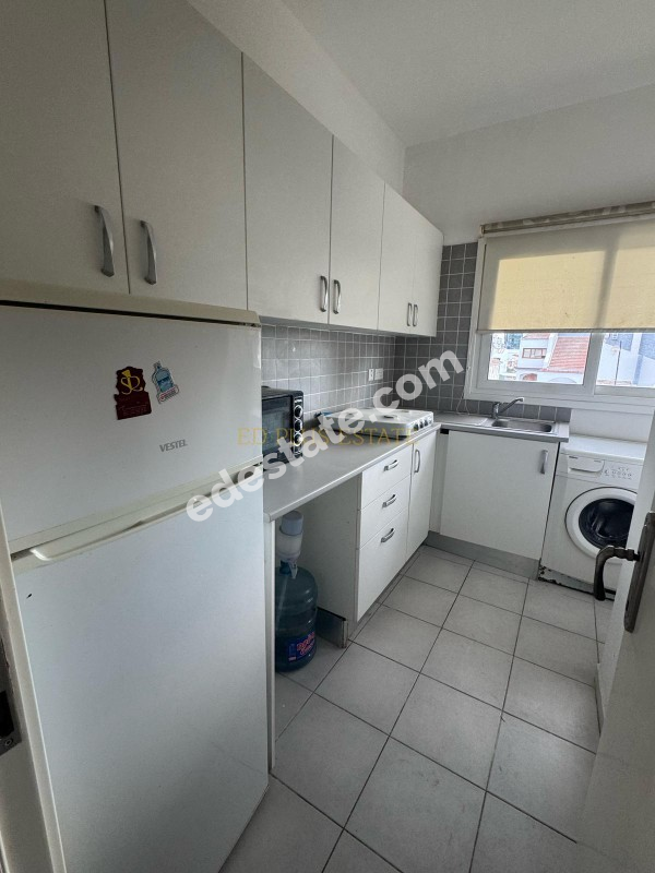 Lefkoşa Kumsal'da Ana Cadde Üzerinde Satılık 3+1 Daire