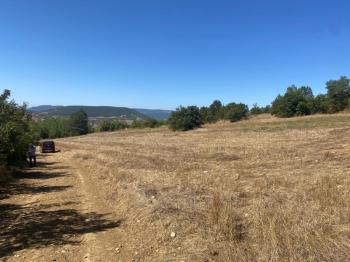 ACİL!! MEDETLİ KÖYÜNDE ZİRVEDE YOLA 85 METRE CEPHELİ MANZARALI.