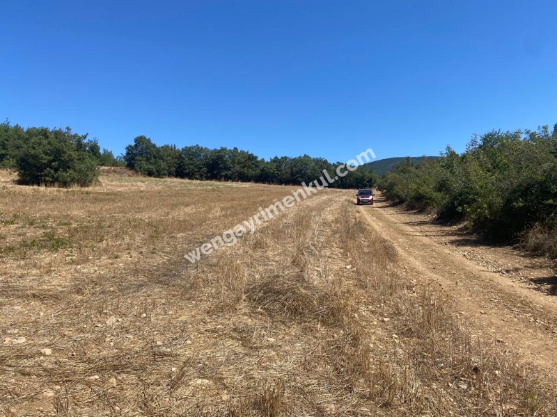 ACİL!! MEDETLİ KÖYÜNDE ZİRVEDE YOLA 85 METRE CEPHELİ MANZARALI.