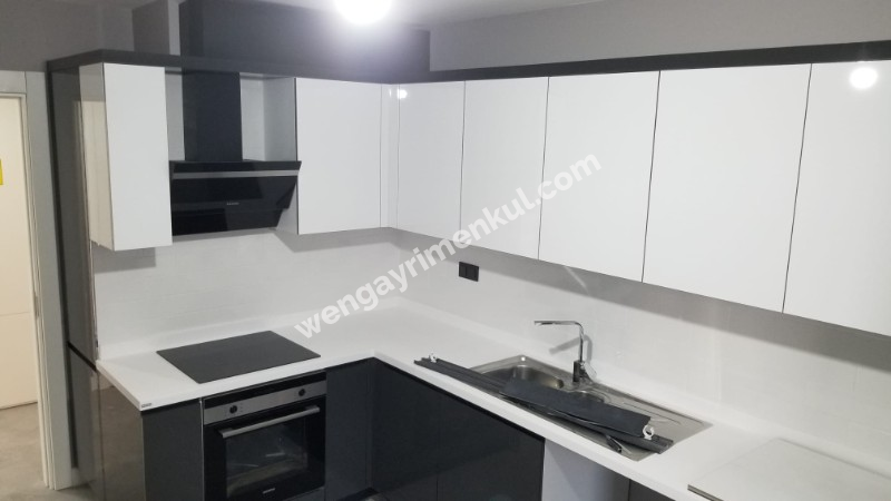 SARIYER TARABYA VADİ KONAKLARI 2+1 LÜX DAİRE ACİL SATILIK