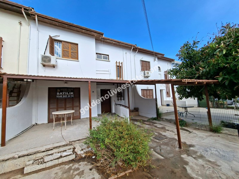 SATILIK 3+1 MÜSTAKİL EV/ SOSYAL KONUTLAR MAĞUSA 