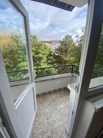 GÜVENAY - ÇORUM ULUKAVAK ÇATALHAVUZ CAMİİ KARŞISI SATILIK DAİRE