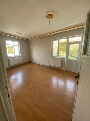 GÜVENAY - ÇORUM ULUKAVAK ÇATALHAVUZ CAMİİ KARŞISI SATILIK DAİRE