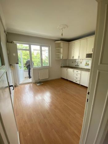 GÜVENAY - ÇORUM ULUKAVAK ÇATALHAVUZ CAMİİ KARŞISI SATILIK DAİRE