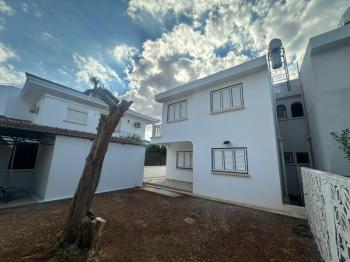 HAMİTKÖY' DE AYLIK ÖDEMELİ  EŞYASIZ MÜSTAKİL EV 