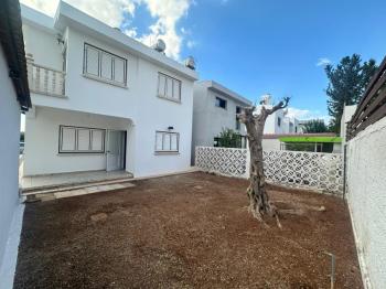 HAMİTKÖY' DE AYLIK ÖDEMELİ  EŞYASIZ MÜSTAKİL EV 