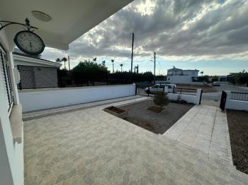 HAMİTKÖY' DE AYLIK ÖDEMELİ  EŞYASIZ MÜSTAKİL EV 