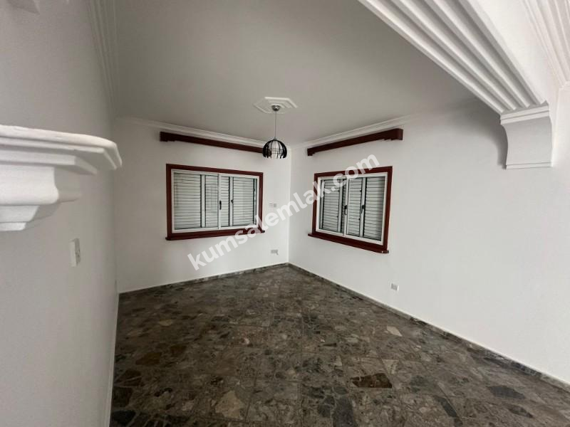 HAMİTKÖY' DE AYLIK ÖDEMELİ  EŞYASIZ MÜSTAKİL EV 