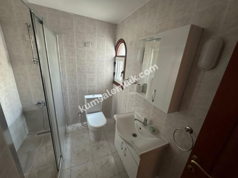 HAMİTKÖY' DE AYLIK ÖDEMELİ  EŞYASIZ MÜSTAKİL EV 