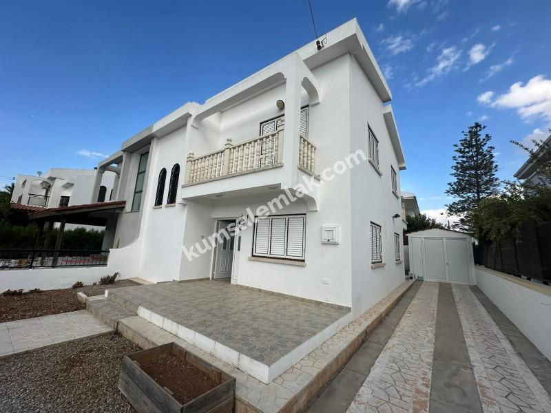 HAMİTKÖY' DE AYLIK ÖDEMELİ  EŞYASIZ MÜSTAKİL EV 