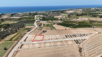 Lefke Cengizköyde Panaromik Deniz ve Dağ Manzaralı Türk Malı Satılık Arsa