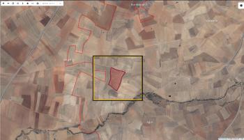 AFYON ÜÇOK EMLAKTAN KAPLANLI KÖYÜ CİVARI SATILIK GENİŞ TARLA