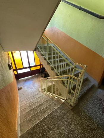 AFYON ÜÇOK EMLAKTAN İSTİKLAL MAH SATILIK 3+1 ARAKAT DAİRE