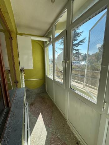 AFYON ÜÇOK EMLAKTAN İSTİKLAL MAH SATILIK 3+1 ARAKAT DAİRE