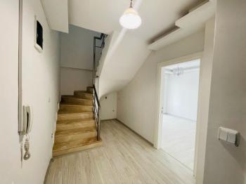 Didim Yeni Mahallede Satılık 3+1 - Asansörlü Dubleks Daire