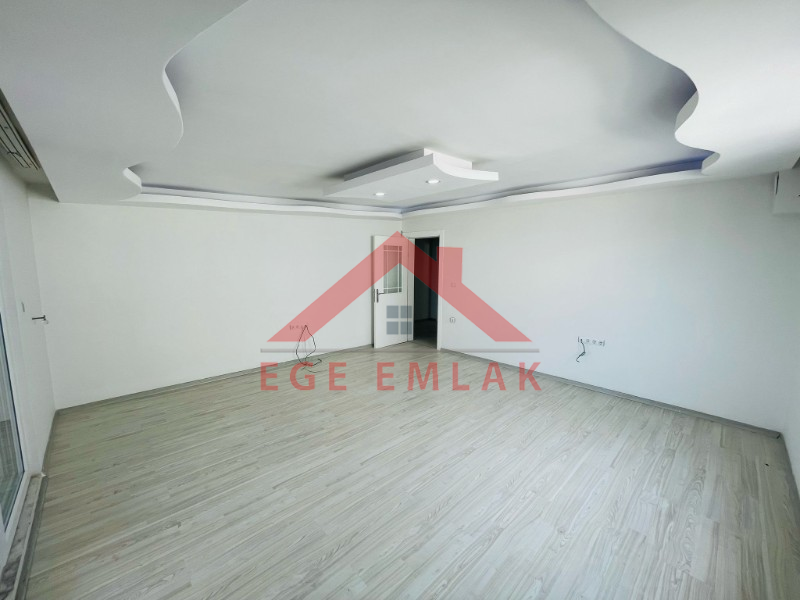 Didim Yeni Mahallede Satılık 3+1 - Asansörlü Dubleks Daire