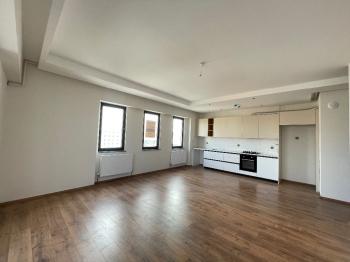 Güvenay - Çorum – Uzay Tuzcu Residence – 3+1 En Üst Kat Kiralık Daire