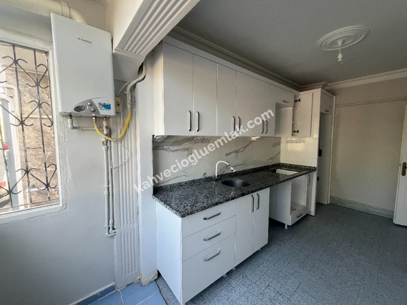 KAHVECİOĞLU EMLAK'DAN ECE MAH KİRALIK DAİRE