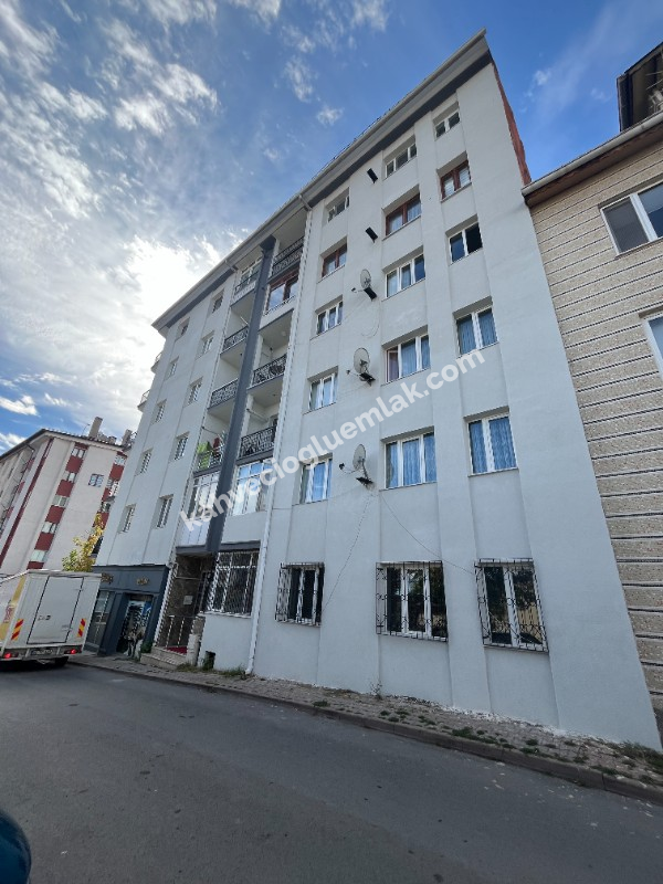 KAHVECİOĞLU EMLAK'DAN ECE MAH KİRALIK DAİRE