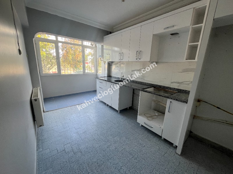 KAHVECİOĞLU EMLAK'DAN ECE MAH KİRALIK DAİRE