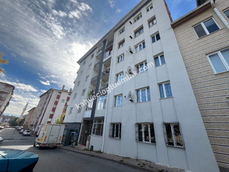 KAHVECİOĞLU EMLAK'DAN ECE MAH KİRALIK DAİRE