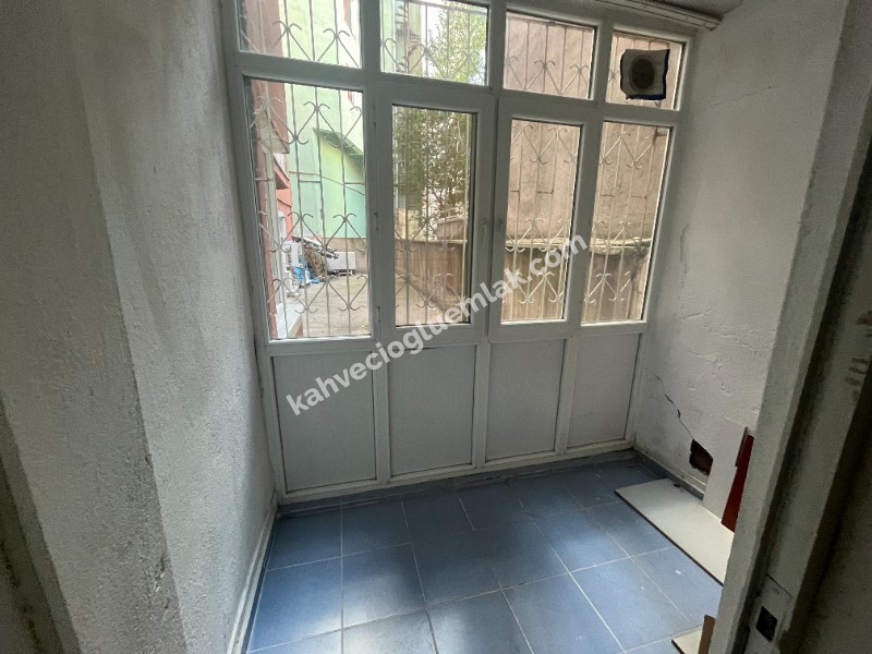 KAHVECİOĞLU EMLAK'DAN ECE MAH KİRALIK DAİRE