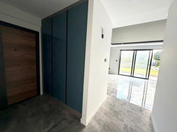 Kıbrıs Girne Kervansaray Projesi Havuz Manzaralı Satılık 2+1 Daire