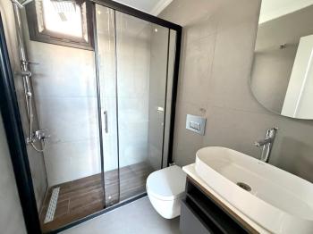 Kıbrıs Girne Kervansaray Projesi Deniz ve Havuz Manzaralı Satılık 3+1 Loft Daire