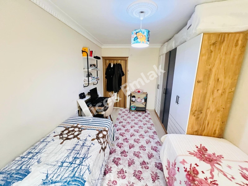 Çırçır Metro’ya 3 Dk Asansörlü Bina’da 90 m2 Balkonlu Satılık Daire