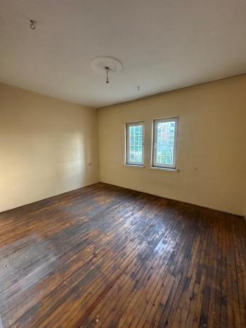 AFYON ÜÇOK EMLAKTAN ORHANGAZİ MAH KİRALIK HASTANE KARŞISI 3+1 DAİRE