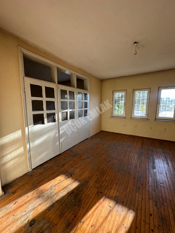 AFYON ÜÇOK EMLAKTAN ORHANGAZİ MAH KİRALIK HASTANE KARŞISI 3+1 DAİRE