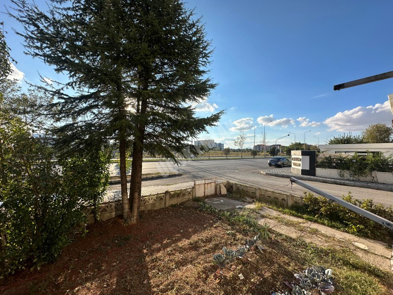 AFYON ÜÇOK EMLAKTAN ORHANGAZİ MAH KİRALIK HASTANE KARŞISI 3+1 DAİRE