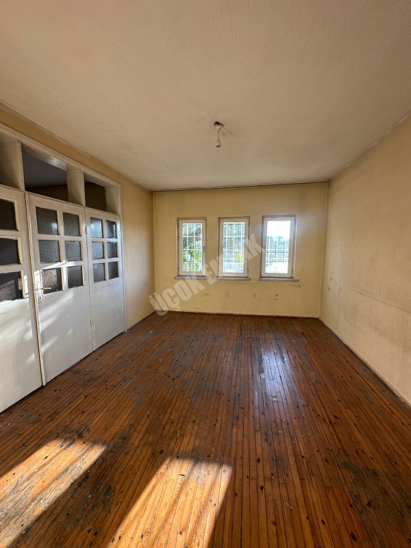 AFYON ÜÇOK EMLAKTAN ORHANGAZİ MAH KİRALIK HASTANE KARŞISI 3+1 DAİRE