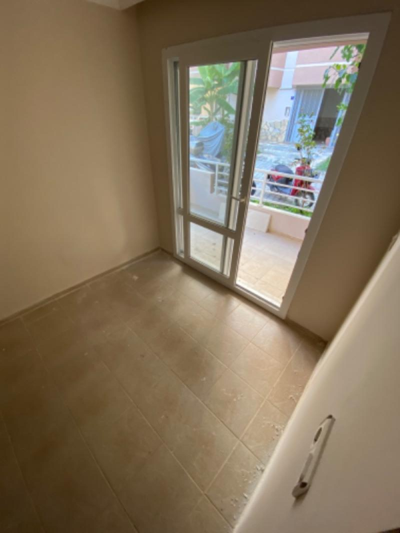 KUŞADASI'nda Ege Mahallesinde Site içinde 3+1 Fırsat Daire !