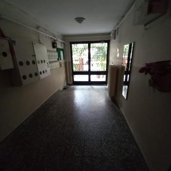 Bornova Küçük Park kiralık 3+1 ara kat daire