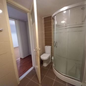 Bornova Küçük Park kiralık 3+1 ara kat daire