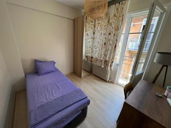 KADIKÖY CAFERAĞA 3+1 EŞYALI KİRALIK DAİRE