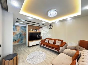 ALYANS'TAN MERKEZİ KONUMDA TEK BLOK YATIRIM DEĞERİ YÜKSEK 3+1