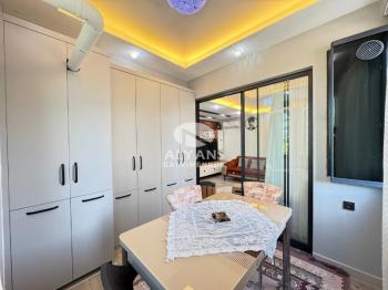 ALYANS'TAN MERKEZİ KONUMDA TEK BLOK YATIRIM DEĞERİ YÜKSEK 3+1