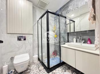 ALYANS'TAN MERKEZİ KONUMDA TEK BLOK YATIRIM DEĞERİ YÜKSEK 3+1