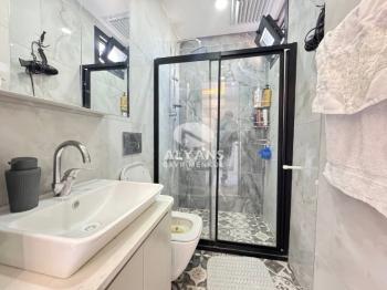 ALYANS'TAN MERKEZİ KONUMDA TEK BLOK YATIRIM DEĞERİ YÜKSEK 3+1