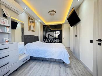 ALYANS'TAN MERKEZİ KONUMDA TEK BLOK YATIRIM DEĞERİ YÜKSEK 3+1