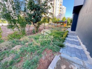 ALYANS'TAN MERKEZİ KONUMDA TEK BLOK YATIRIM DEĞERİ YÜKSEK 3+1