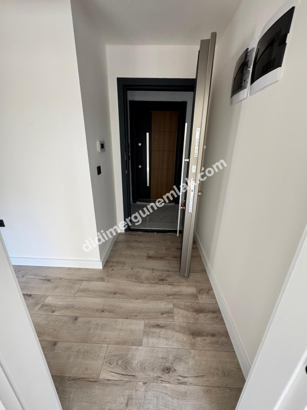 DİDİM YENİ MAHALLE’DE SIFIR, GİRİŞ KATTA, 2+1 SATILIK DAİRE