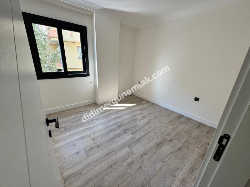 DİDİM YENİ MAHALLE’DE SIFIR, GİRİŞ KATTA, 2+1 SATILIK DAİRE