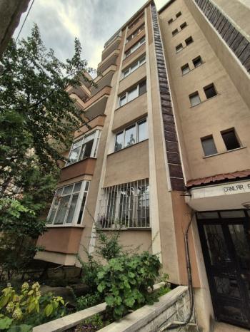 KARTAL DRAGOS SAHİLİNDE | BAKIMLI, FERAH 3+1 DAİRE | DENİZE YÜRÜME MESAFESİNDE!