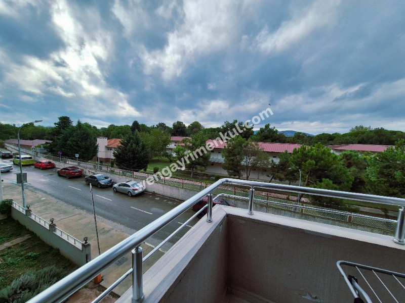 KARTAL DRAGOS SAHİLİNDE SATILIK 3+1 DAİRE