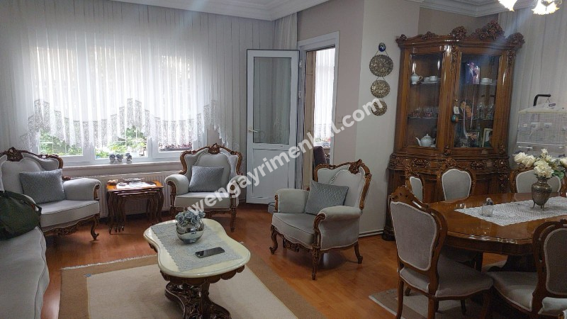 KARTAL DRAGOS SAHİLİNDE | BAKIMLI, FERAH 3+1 DAİRE | DENİZE YÜRÜME MESAFESİNDE!