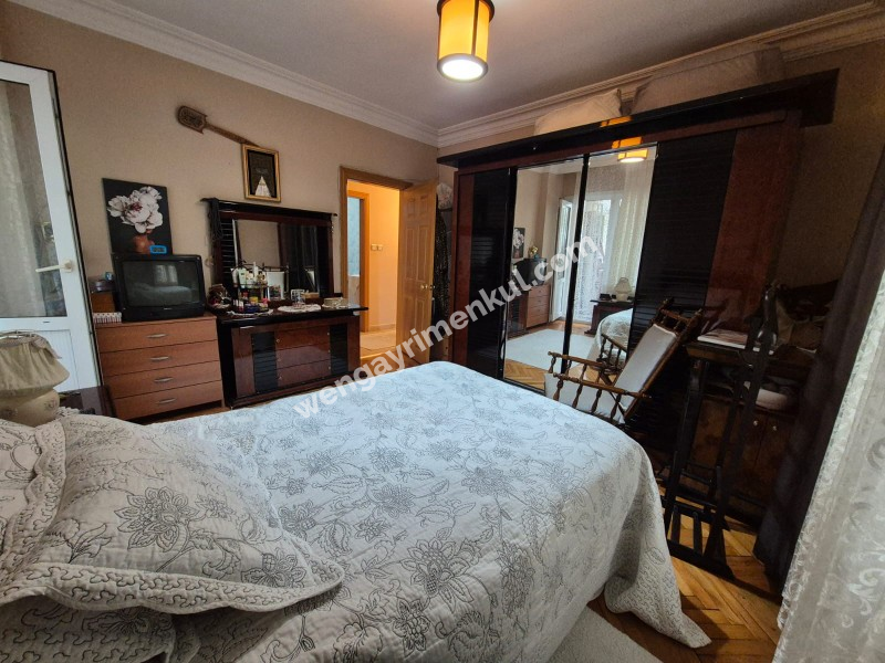 KARTAL DRAGOS SAHİLİNDE | BAKIMLI, FERAH 3+1 DAİRE | DENİZE YÜRÜME MESAFESİNDE!