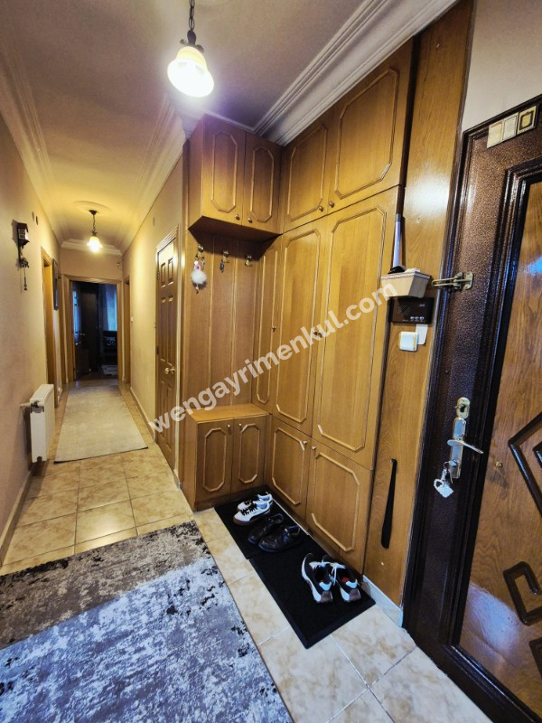 KARTAL DRAGOS SAHİLİNDE | BAKIMLI, FERAH 3+1 DAİRE | DENİZE YÜRÜME MESAFESİNDE!